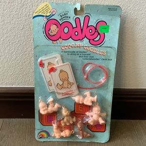 Vintage Oodles 6 Pack Coochy Coodles Figures w/Cards & Bracelet